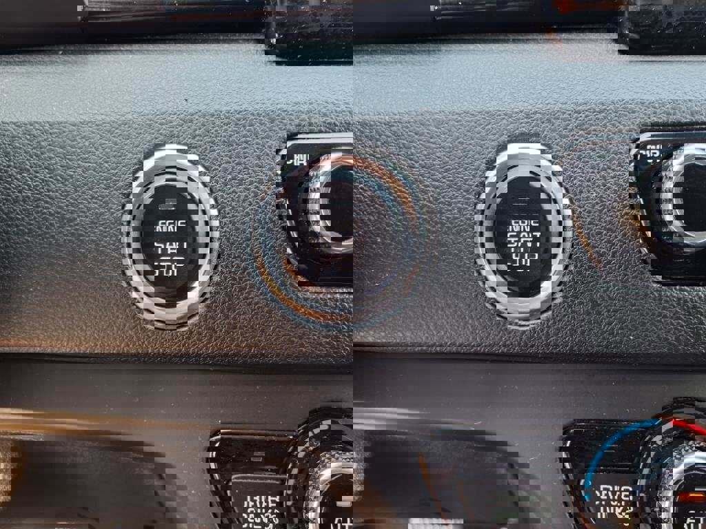 Used 2017 Kia Niro Touring image 16