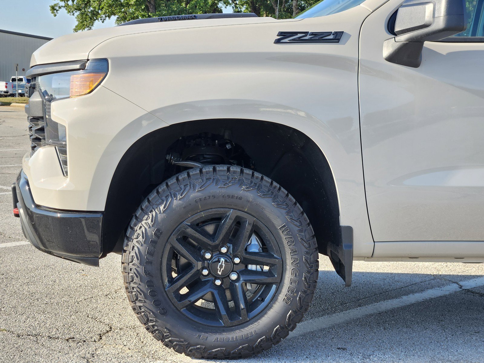 New 2026 Chevrolet Silverado 1500 Custom Trail Boss w/ LPO, Dark Essentials Package AWD/4WD image 6