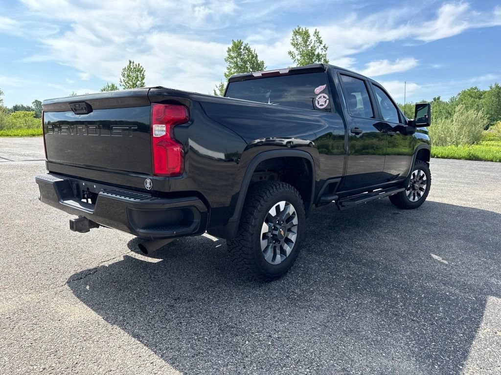 Used 2021 Chevrolet Silverado 2500 Custom w/ Custom Value Package AWD/4WD image 7