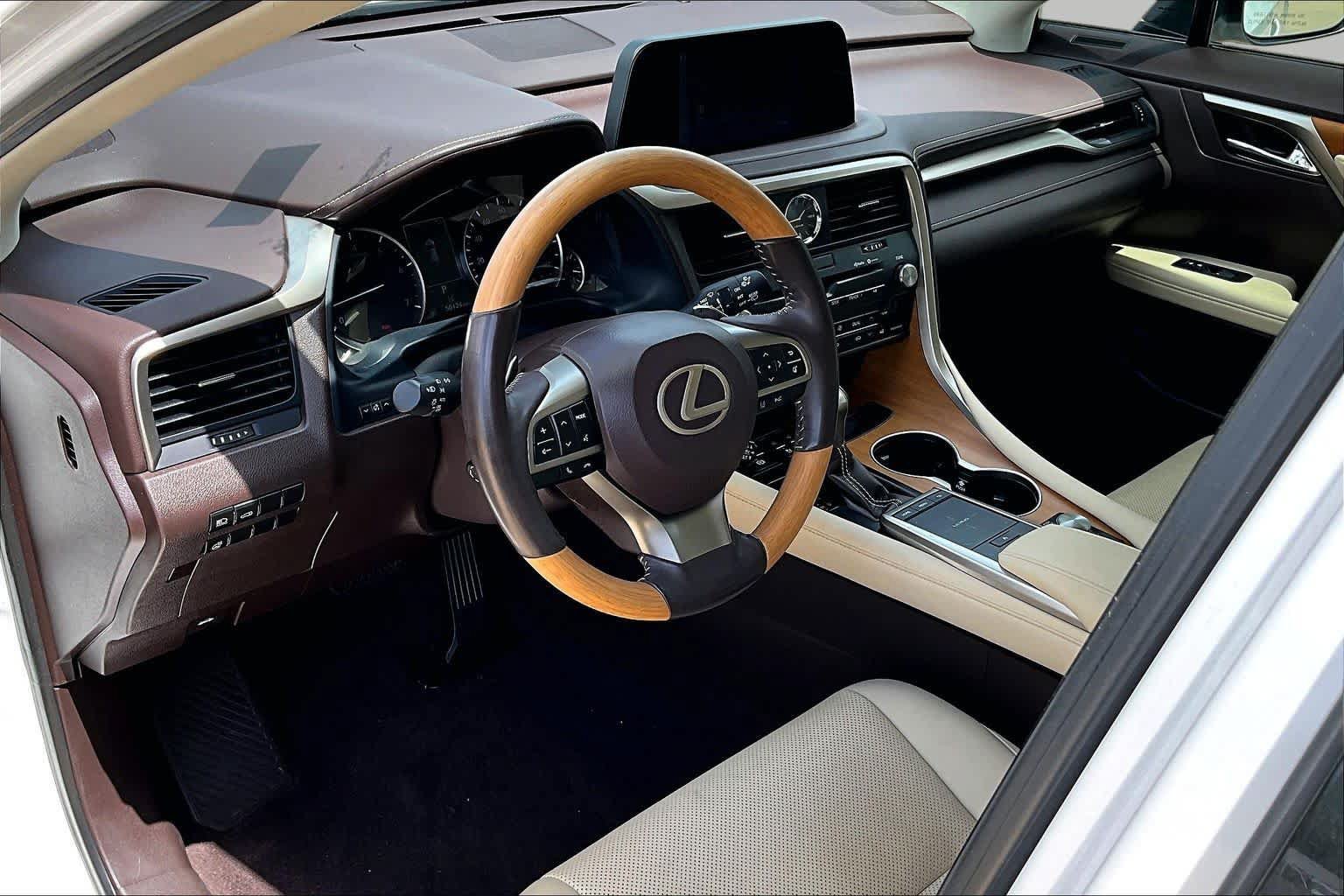 Used 2020 Lexus RX 350 FWD w/ Premium Package image 17