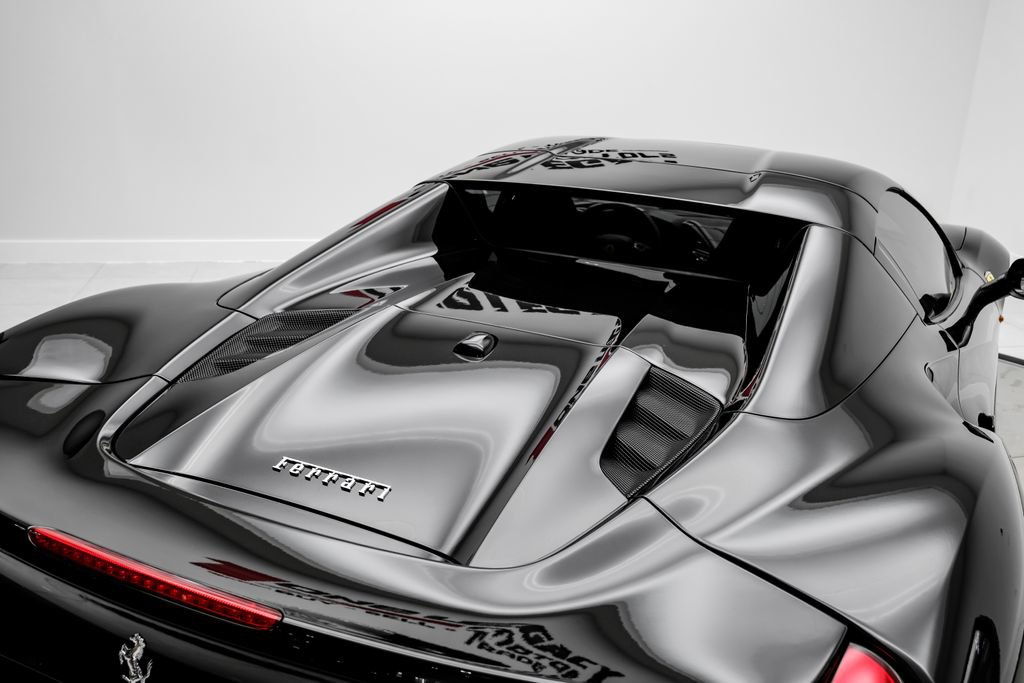 Used 2018 Ferrari 488 Spider RWD image 50
