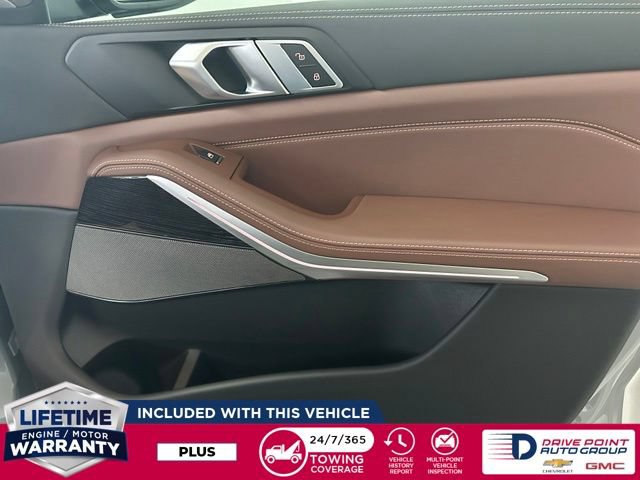 Used 2026 BMW X5 xDrive40i w/ M Sport Package AWD/4WD image 28