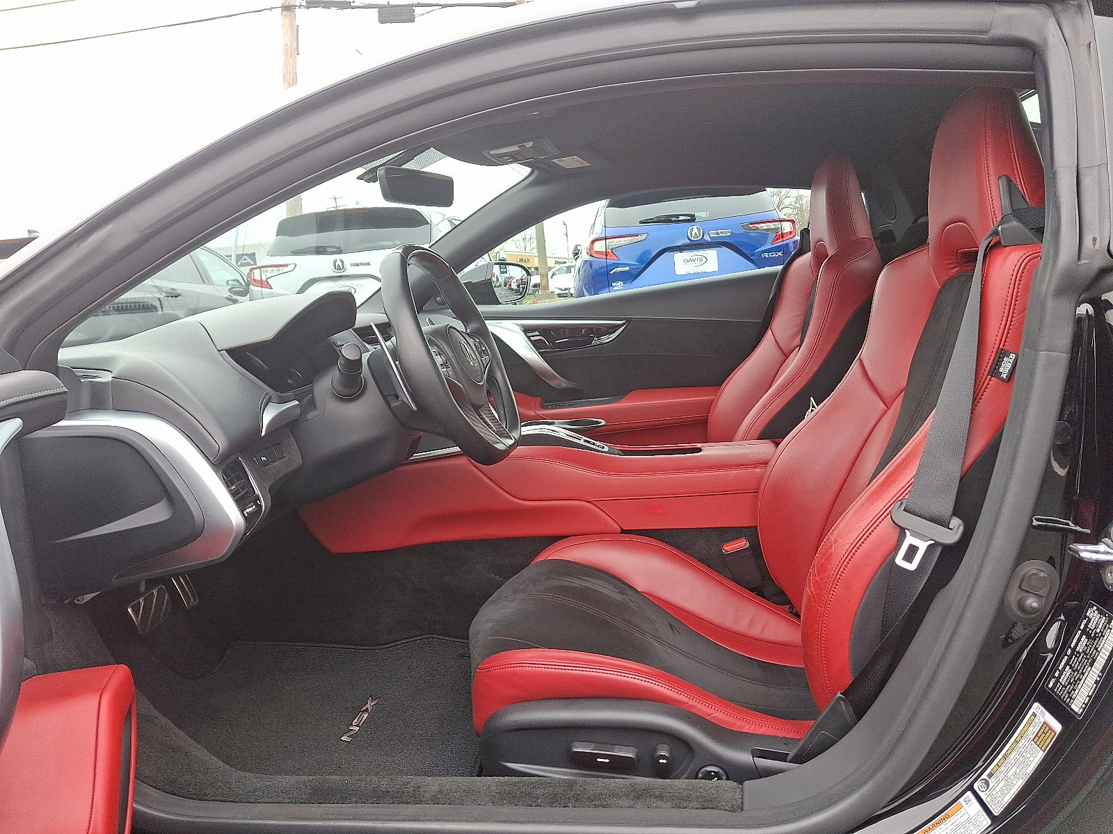 Used 2017 Acura NSX image 12