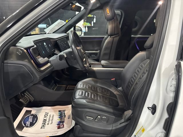 Used 2023 Rivian R1T Adventure AWD/4WD image 11