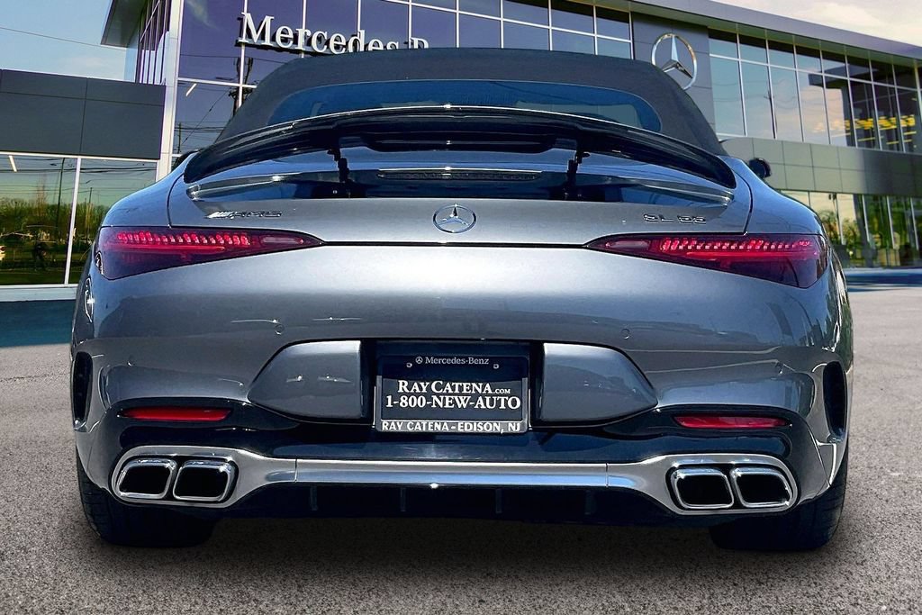 Certified 2022 Mercedes-Benz SL 55 AMG 4MATIC image 4
