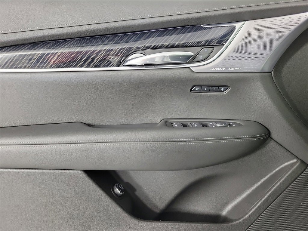 Certified 2023 Cadillac XT6 Premium Luxury image 20