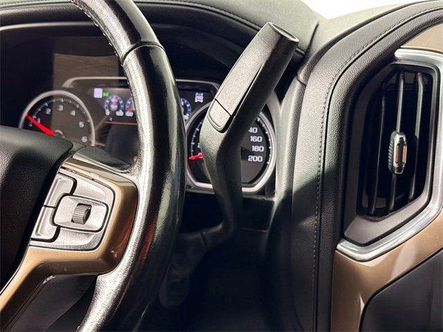 Used 2021 Chevrolet Silverado 1500 High Country w/ Technology Package image 16