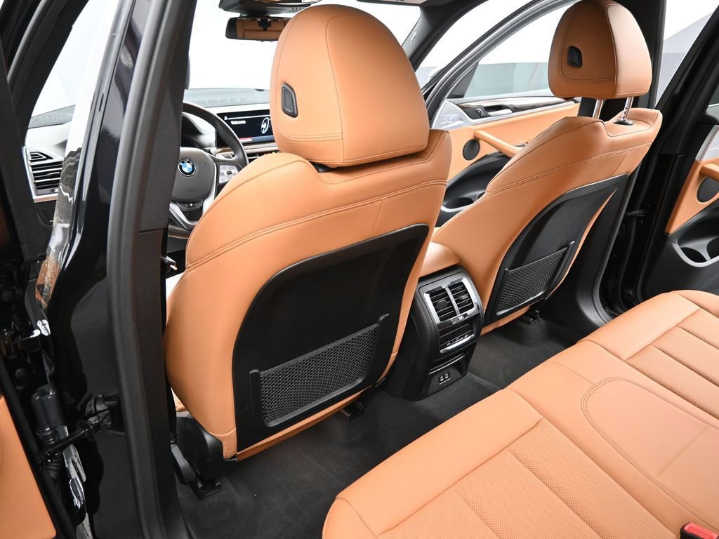 Certified 2024 BMW X3 sDrive30i w/ Convenience Package image 29