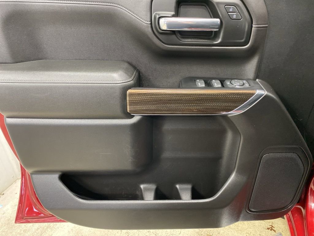 Used 2019 Chevrolet Silverado 1500 RST image 24