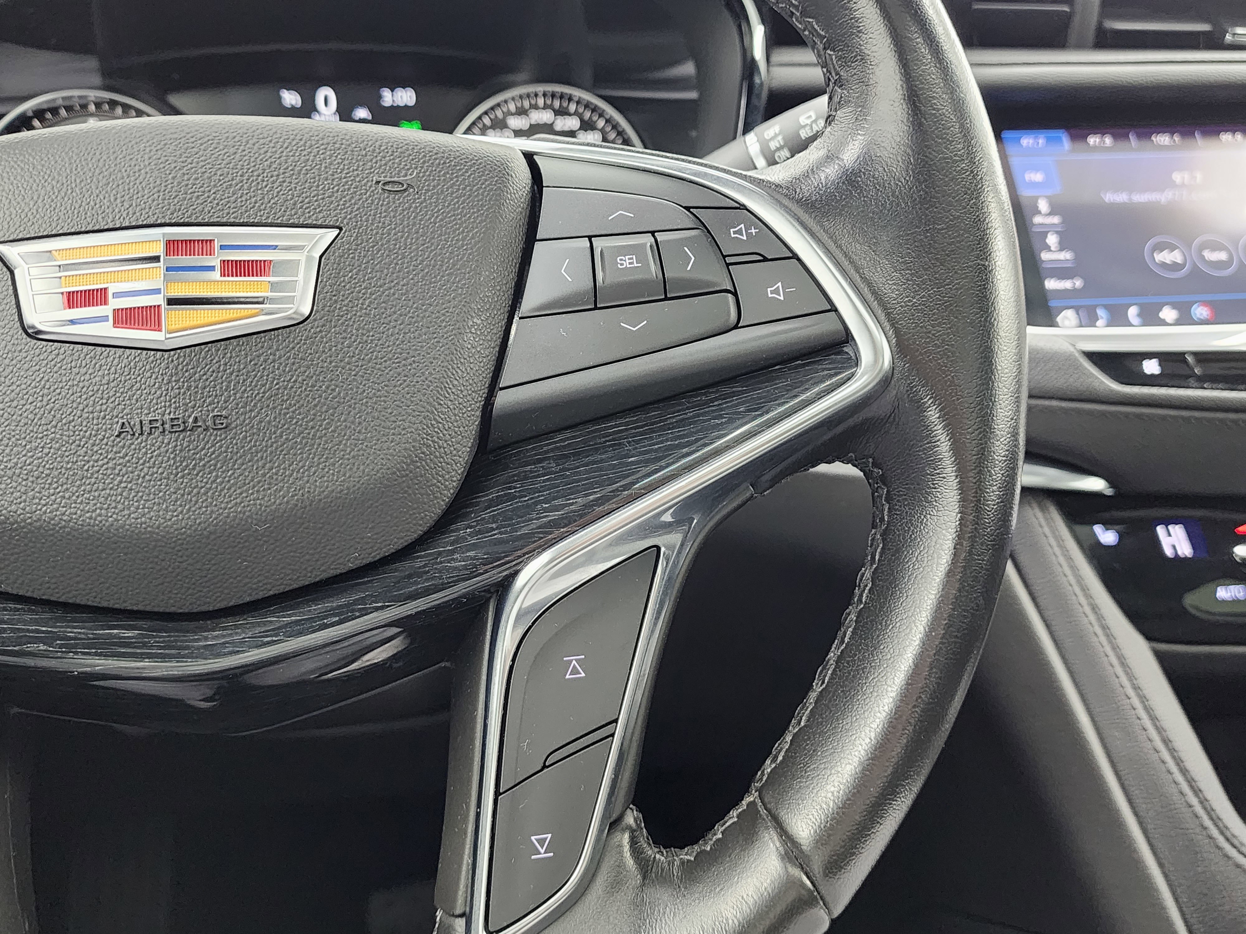 Used 2020 Cadillac XT5 Premium Luxury image 15