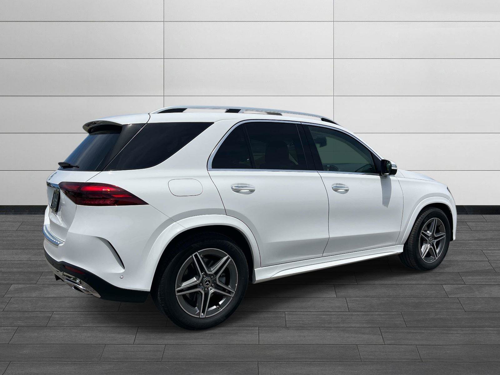Certified 2026 Mercedes-Benz GLE 350 4MATIC image 3