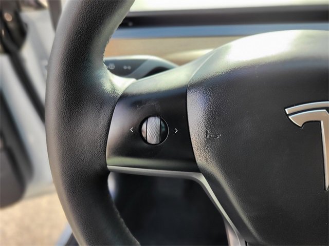Used 2021 Tesla Model 3 Performance image 22