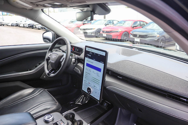 Used 2021 Ford Mustang Mach-E Premium RWD image 21
