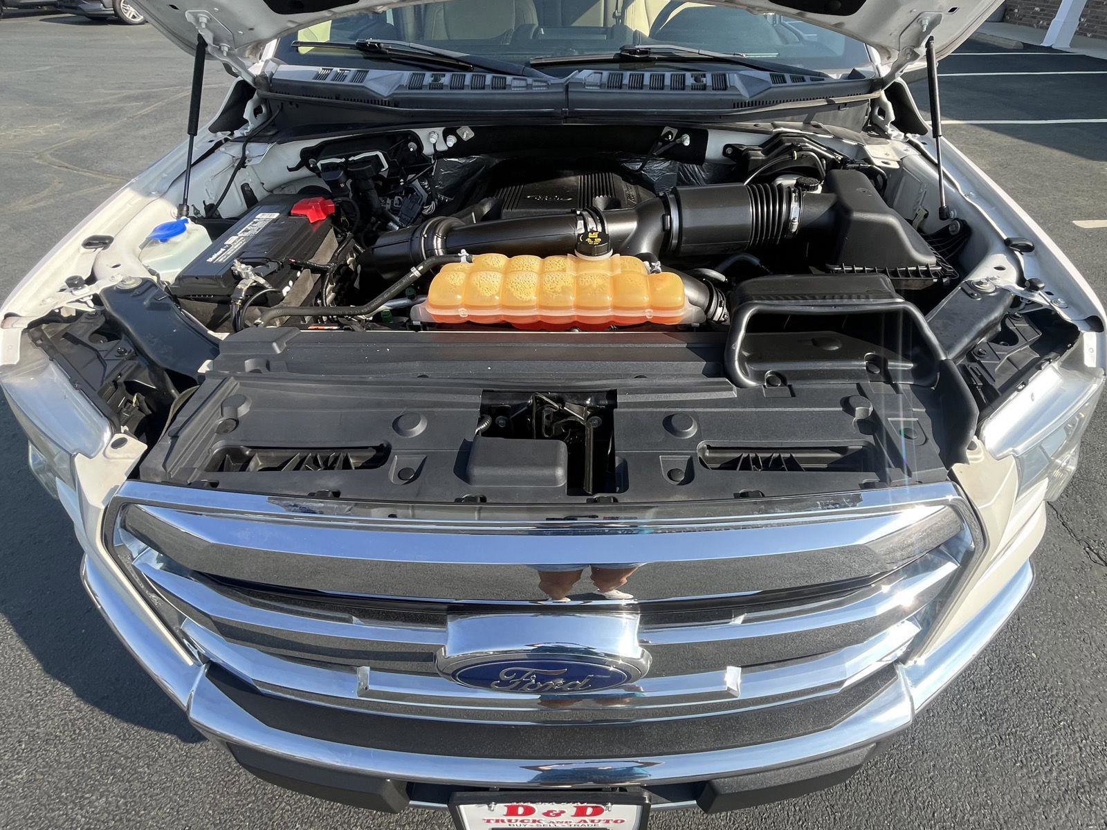 Used 2017 Ford F150 Lariat w/ Equipment Group 501A Mid AWD/4WD image 31