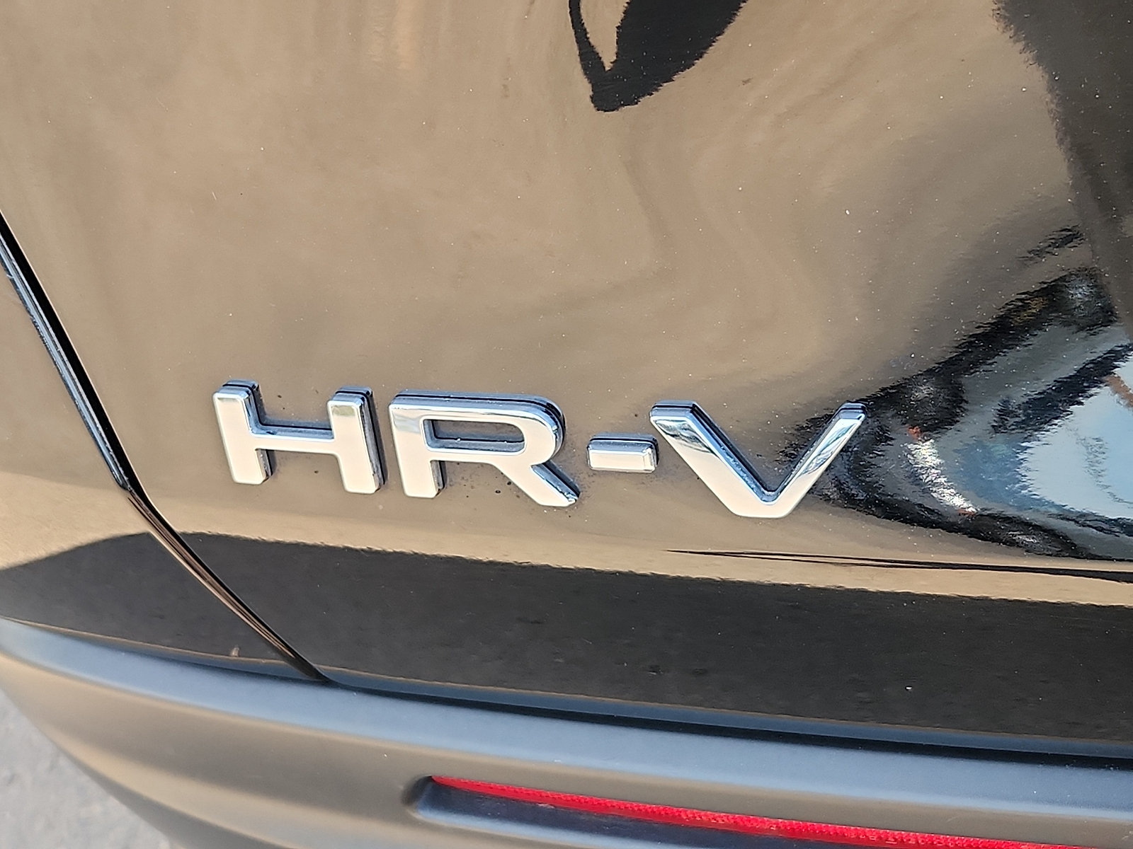 Used 2024 Honda HR-V LX image 29