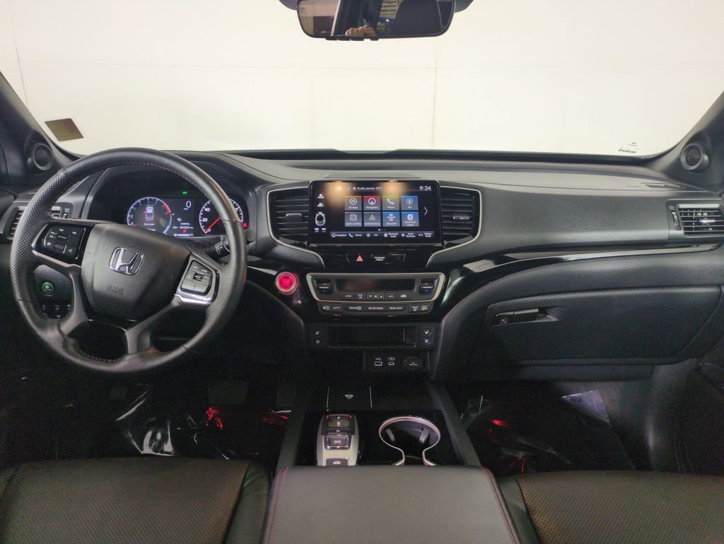 Used 2024 Honda Ridgeline Black Edition image 16