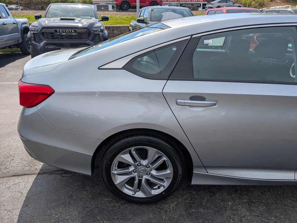 Used 2019 Honda Accord LX image 8