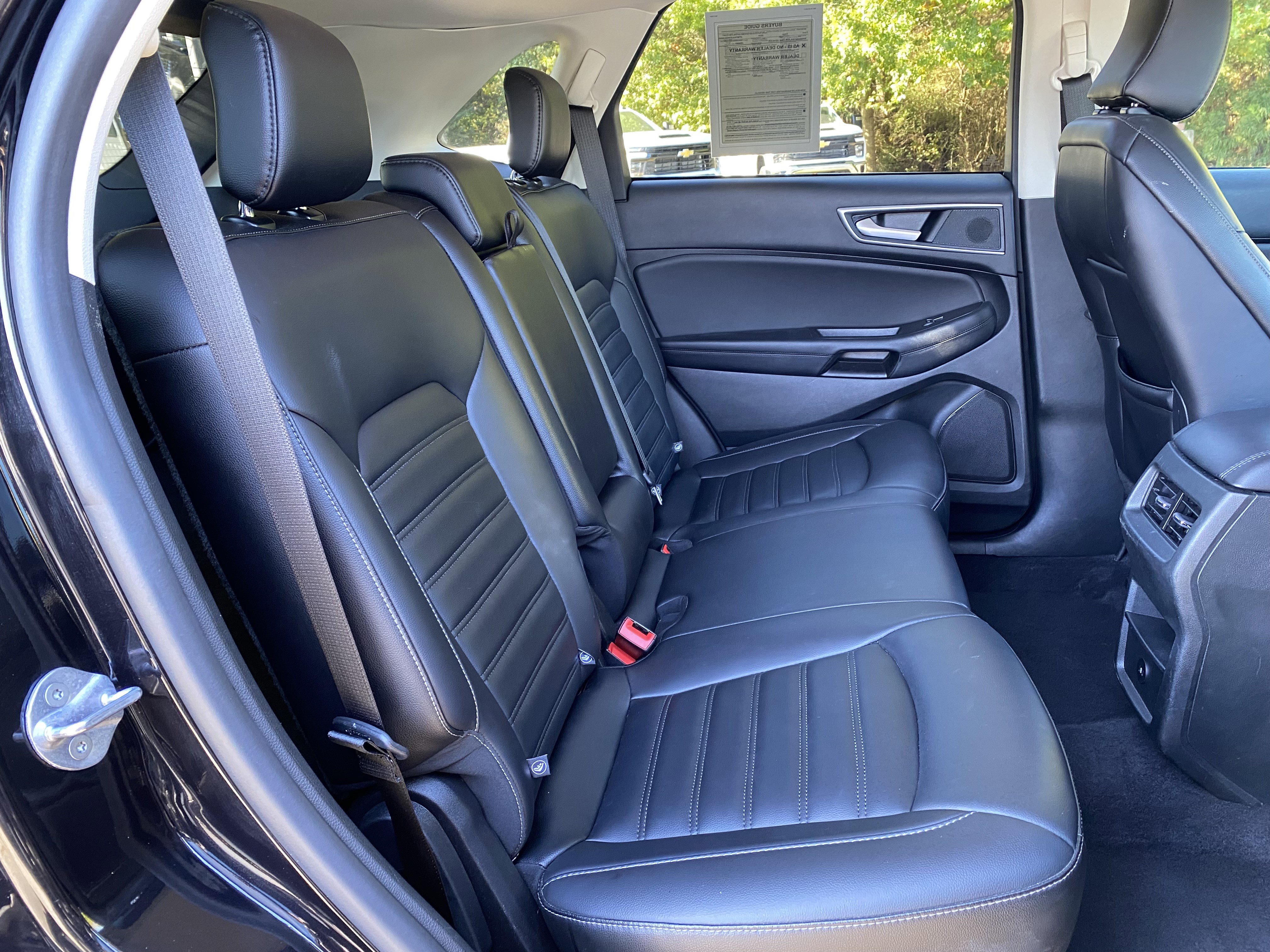 Used 2024 Ford Edge SEL image 34