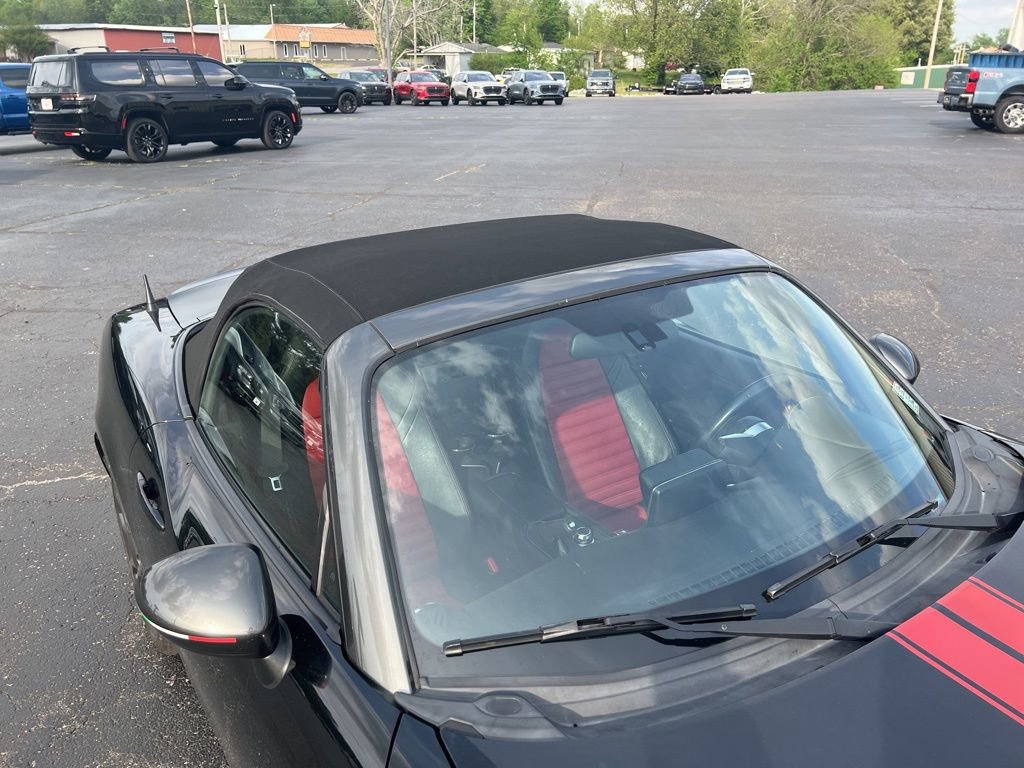 Used 2018 FIAT 124 Spider Abarth image 22