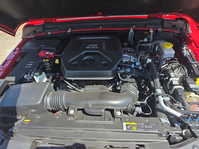 Used 2021 Jeep Wrangler Sport AWD/4WD image 17