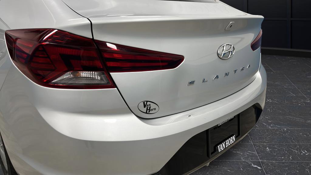 Used 2020 Hyundai Elantra SEL FWD image 33