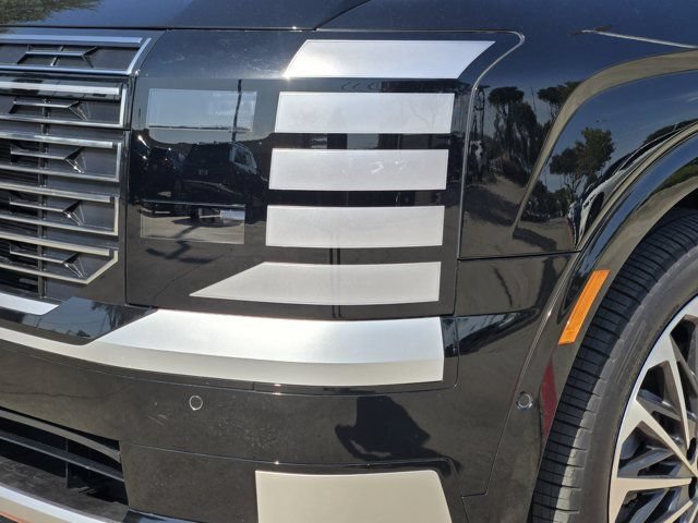 Certified 2026 Hyundai Palisade Calligraphy AWD/4WD image 9