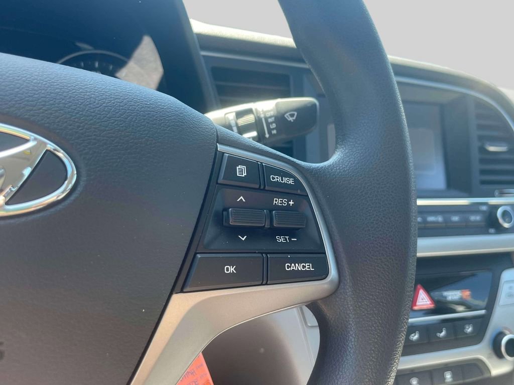 Used 2018 Hyundai Elantra SEL FWD image 21