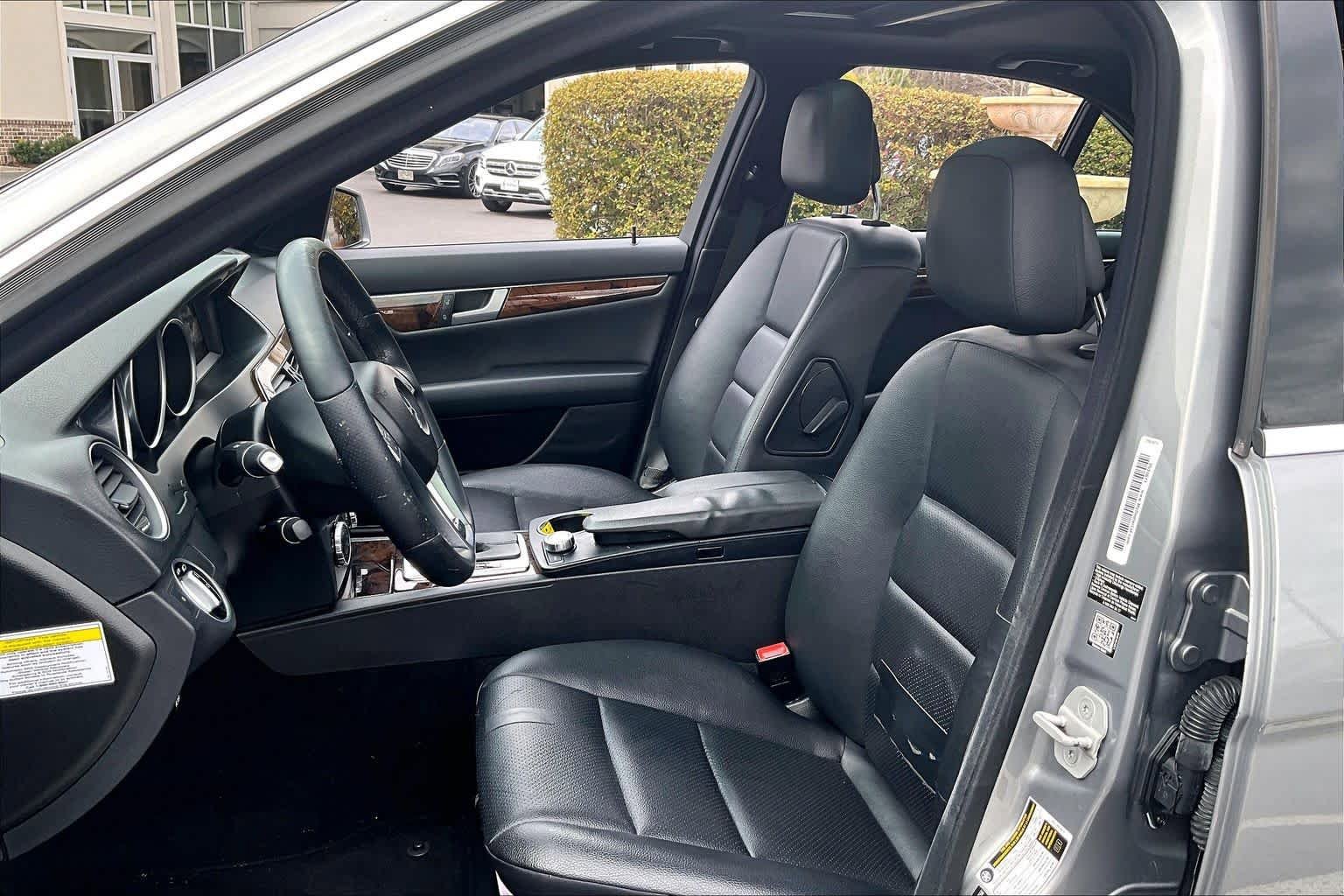Used 2014 Mercedes-Benz C 250 Sedan image 8