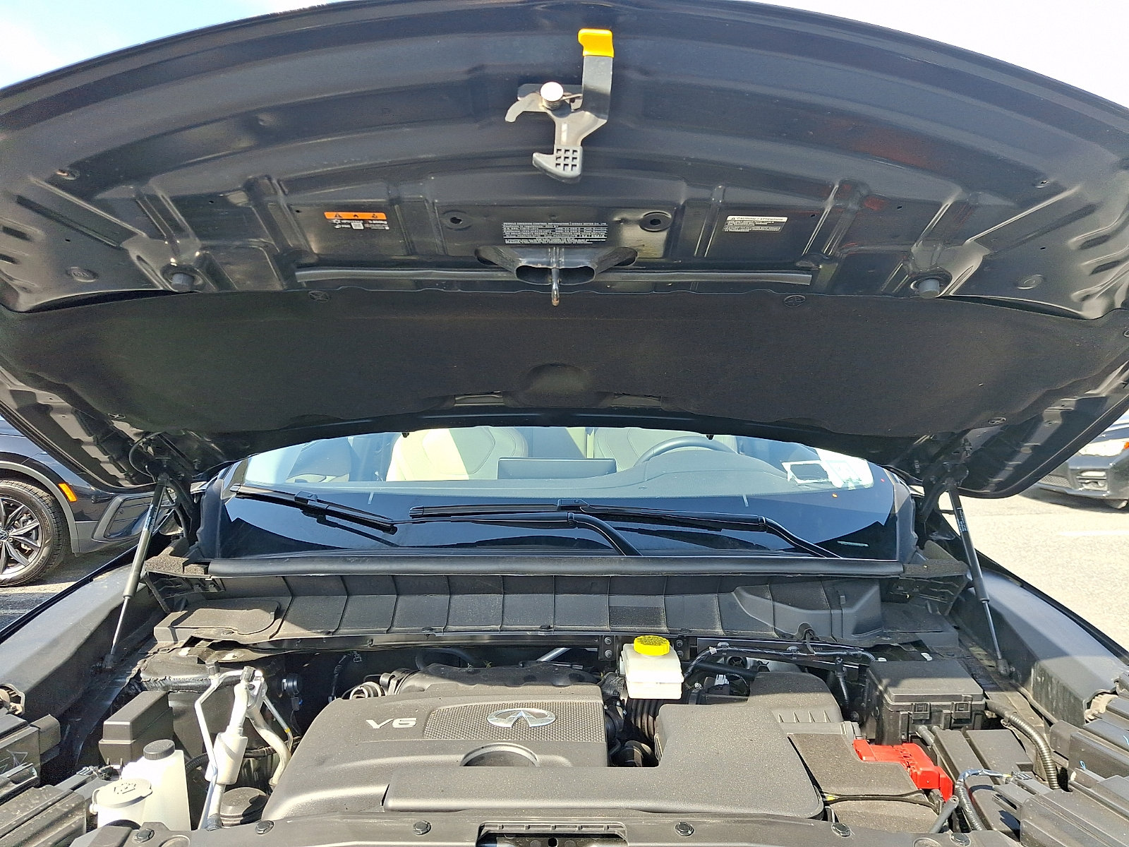 Certified 2023 INFINITI QX60 Luxe w/ Cargo Package image 27