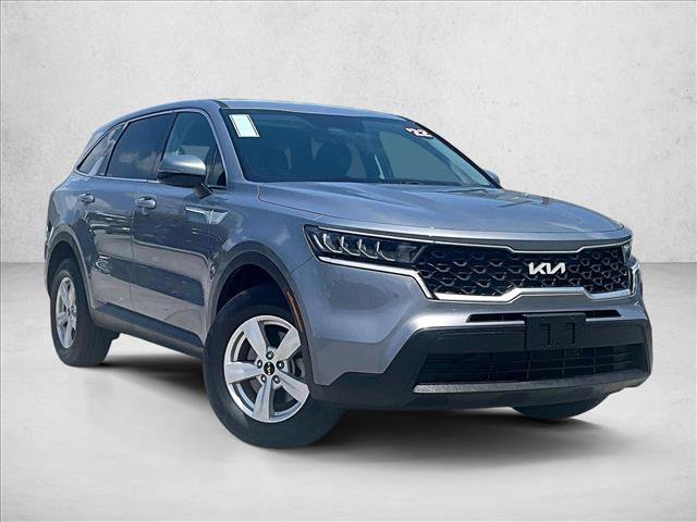 Used 2022 Kia Sorento LX AWD/4WD image 12