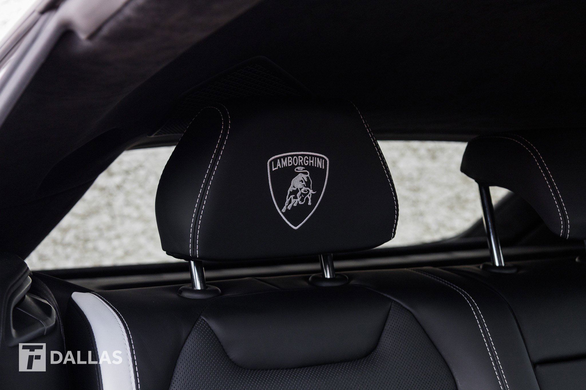 Used 2024 Lamborghini Urus S image 35