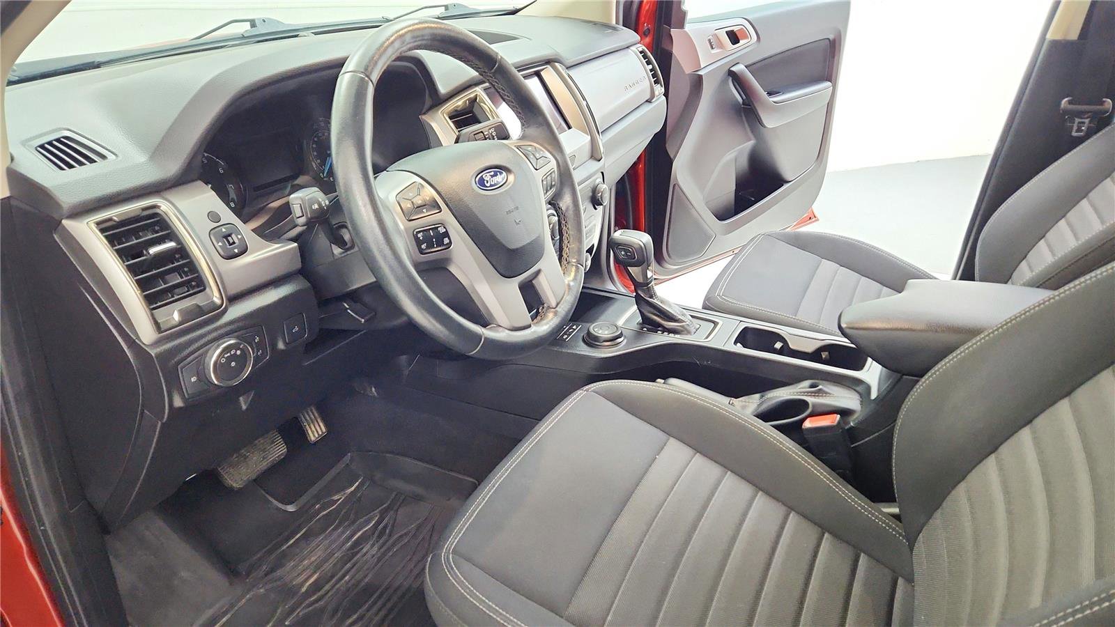 Used 2022 Ford Ranger XLT w/ Equipment Group 301A Mid image 26