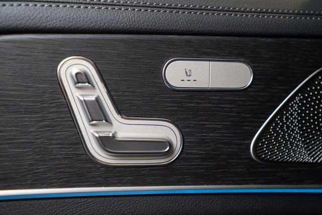 New 2026 Mercedes-Benz GLS 450 4MATIC image 32