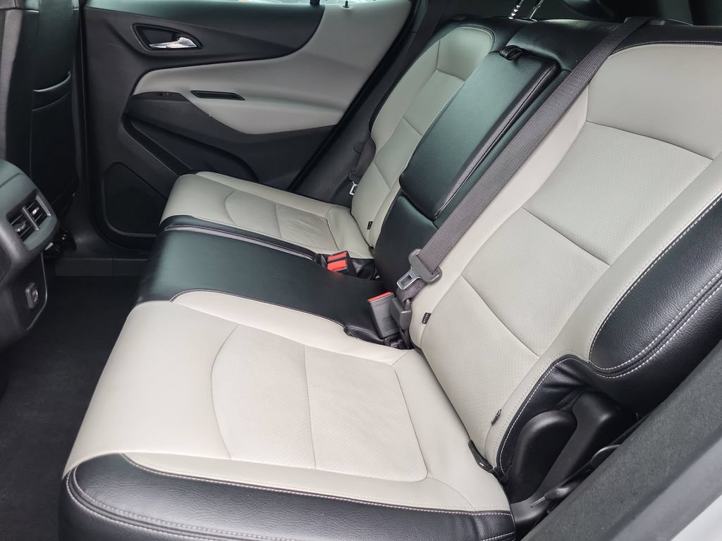 Used 2019 Chevrolet Equinox LS FWD image 12
