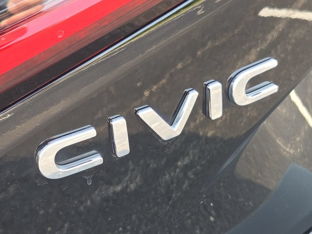 Used 2023 Honda Civic Sport image 15