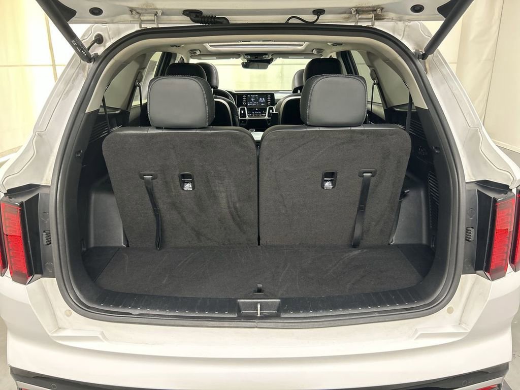 Used 2021 Kia Sorento EX w/ Panoramic Sunroof Package AWD/4WD image 23