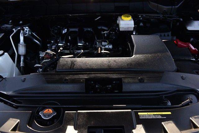 Certified 2025 Nissan Pathfinder SL w/ SL Premium Package image 32