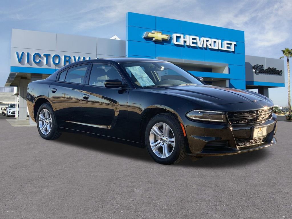 Used 2023 Dodge Charger SXT image 3