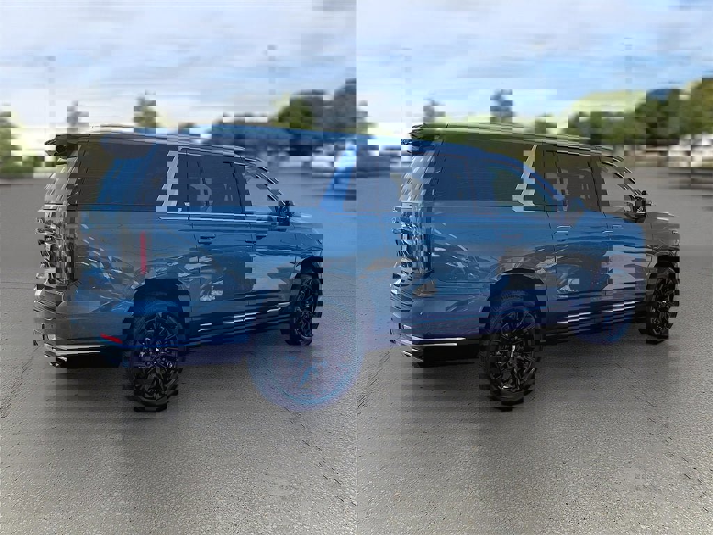 New 2025 Cadillac Escalade ESV Premium Luxury w/ Touring Package image 7