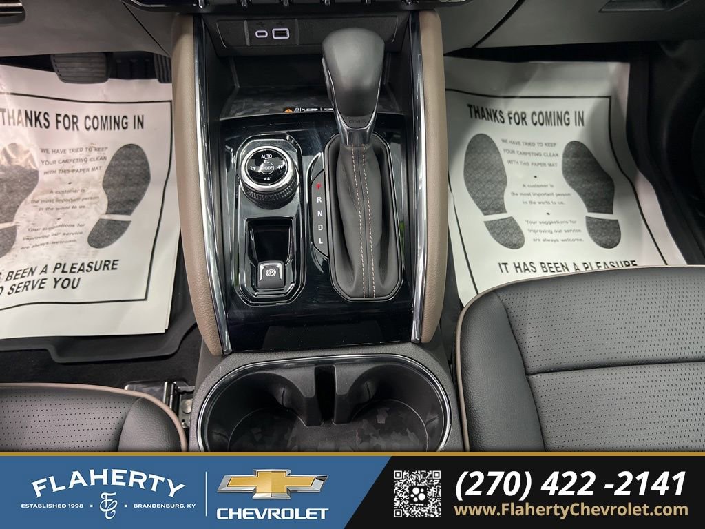 Used 2024 GMC Canyon Denali image 28