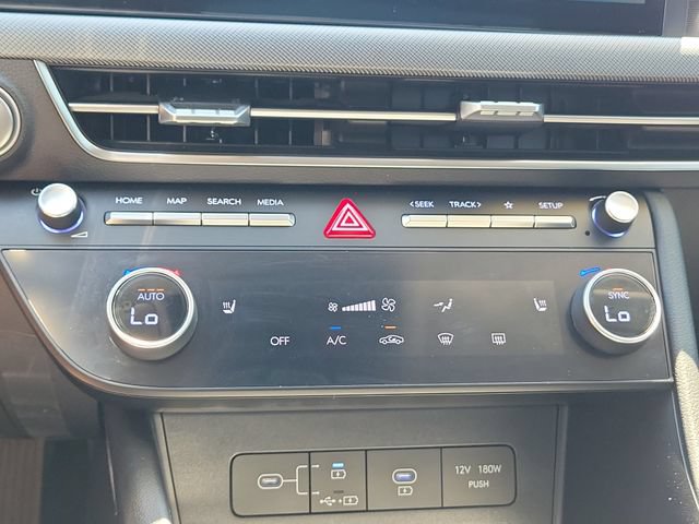 Used 2025 Hyundai Sonata SEL AWD/4WD image 32
