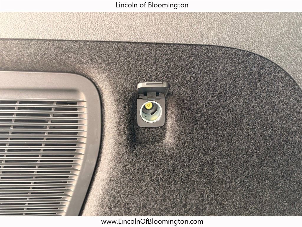 New 2026 Lincoln Corsair Premiere image 26