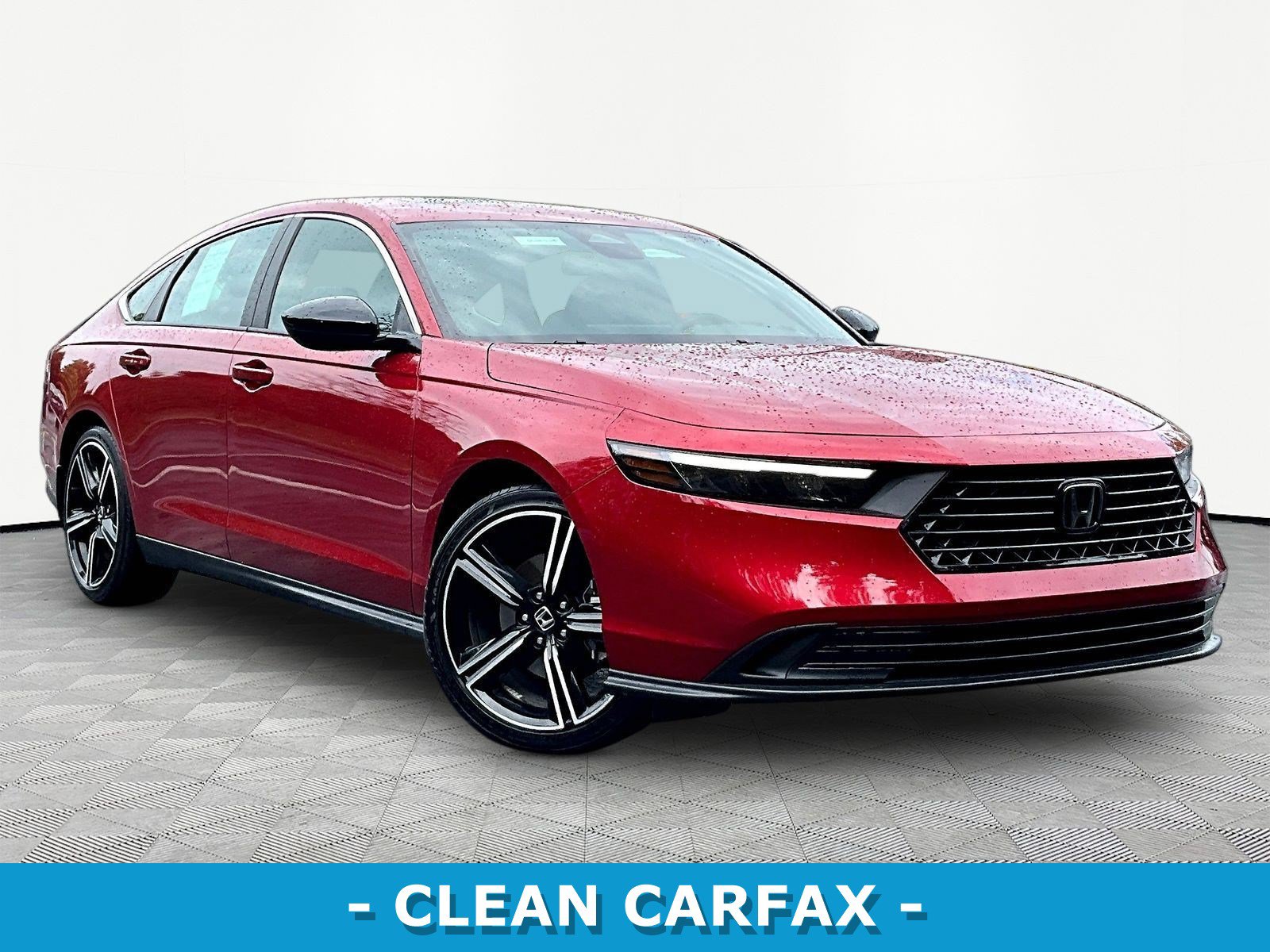 Used 2023 Honda Accord Sport image 3