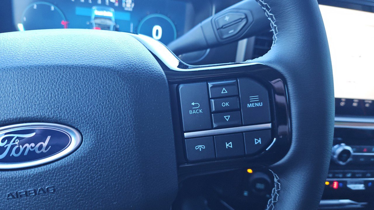 New 2026 Ford F250 Lariat w/ Black Appearance Package image 12