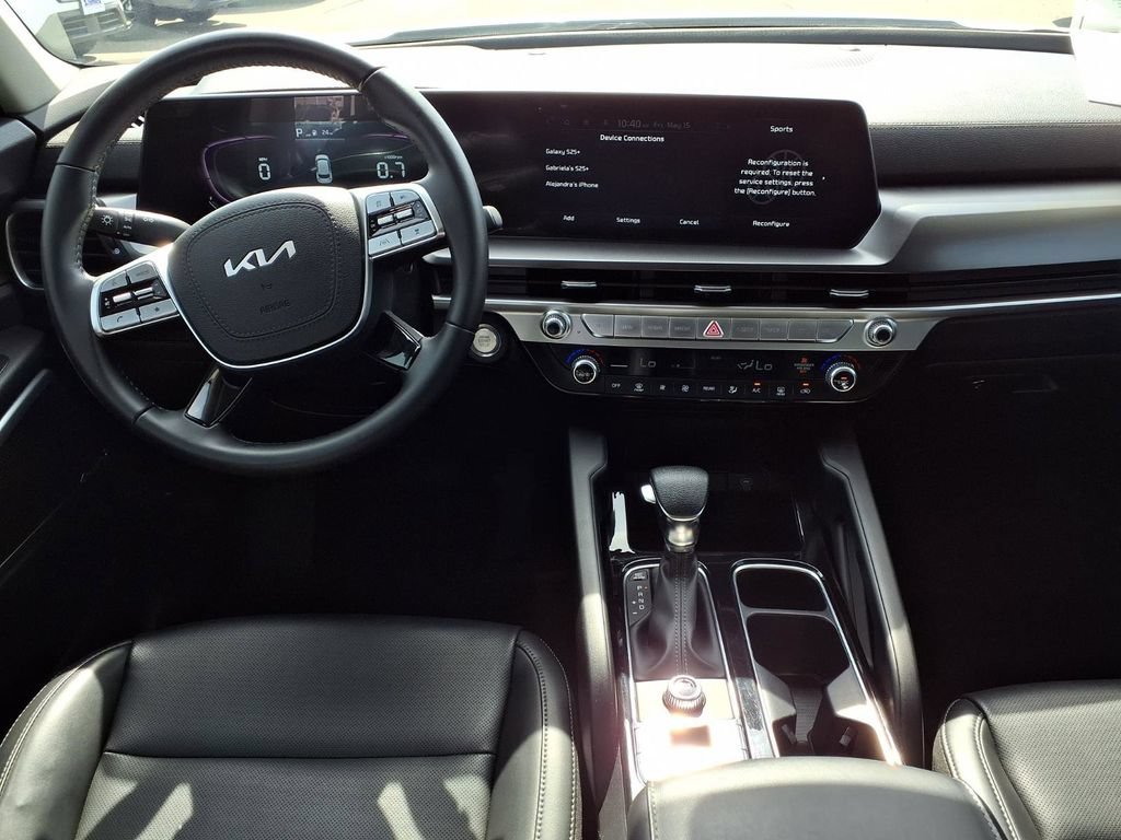 Used 2024 Kia Telluride LX FWD image 12