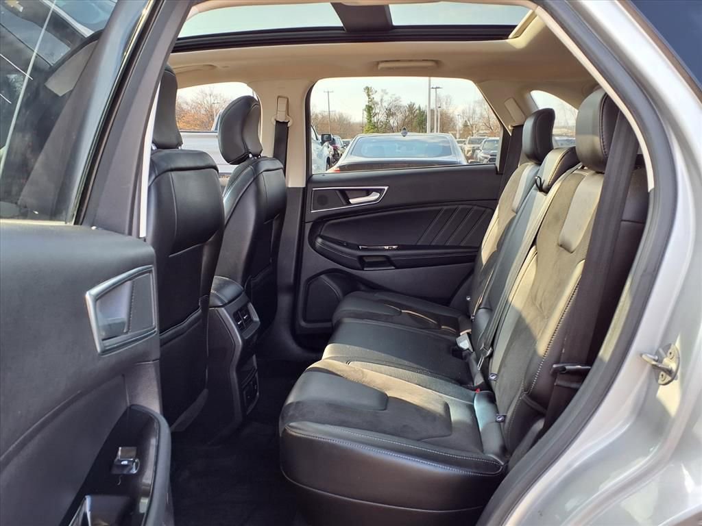 Used 2018 Ford Edge Sport w/ Equipment Group 401A image 12