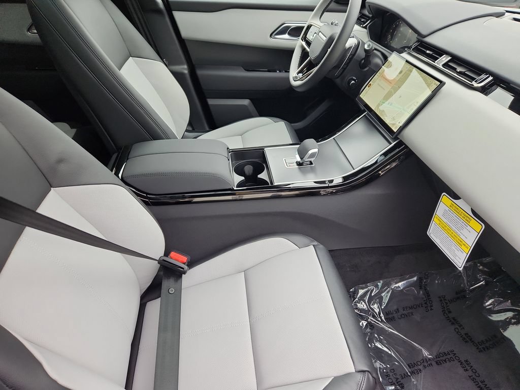 Certified 2026 Land Rover Range Rover Velar S AWD/4WD image 3