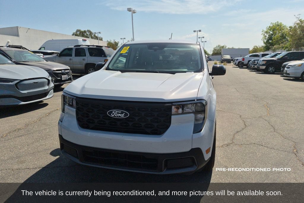 Used 2025 Ford Maverick XLT w/ XLT Luxury Package FWD image 2