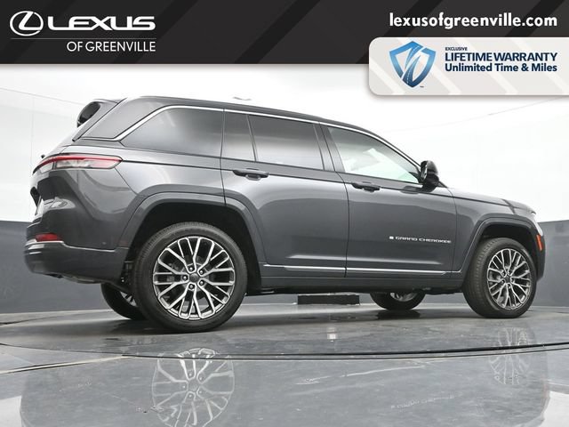 Used 2026 Jeep Grand Cherokee Summit AWD/4WD image 35