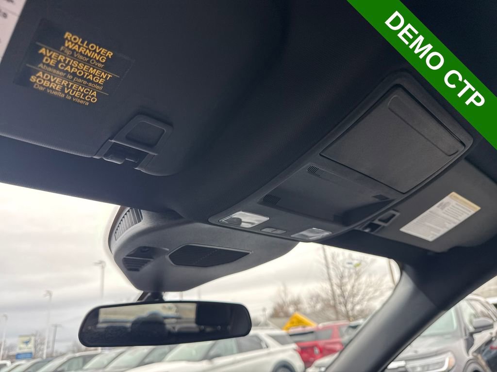 Used 2025 Ford Escape ST-Line Select image 41